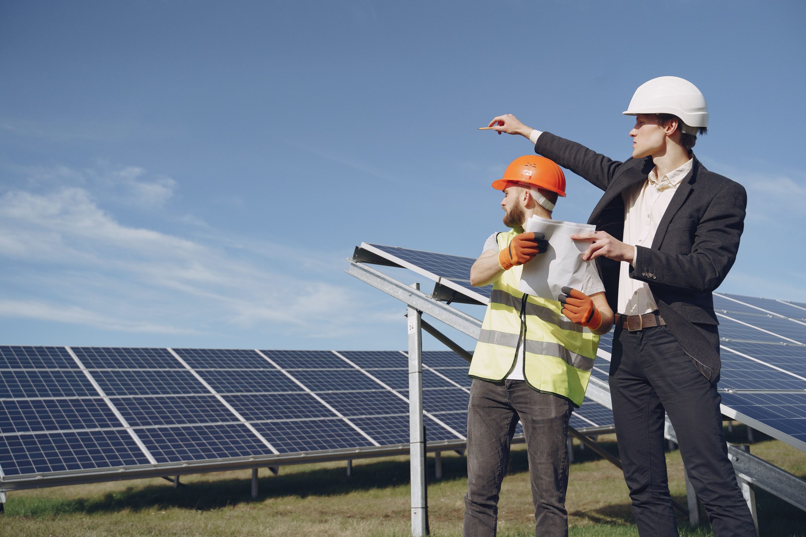 Rooftop vs Ground-Mounted Solar for Business